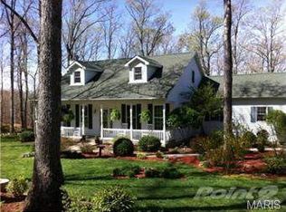 1120 Ridge Top Dr, Farmington, MO 63640