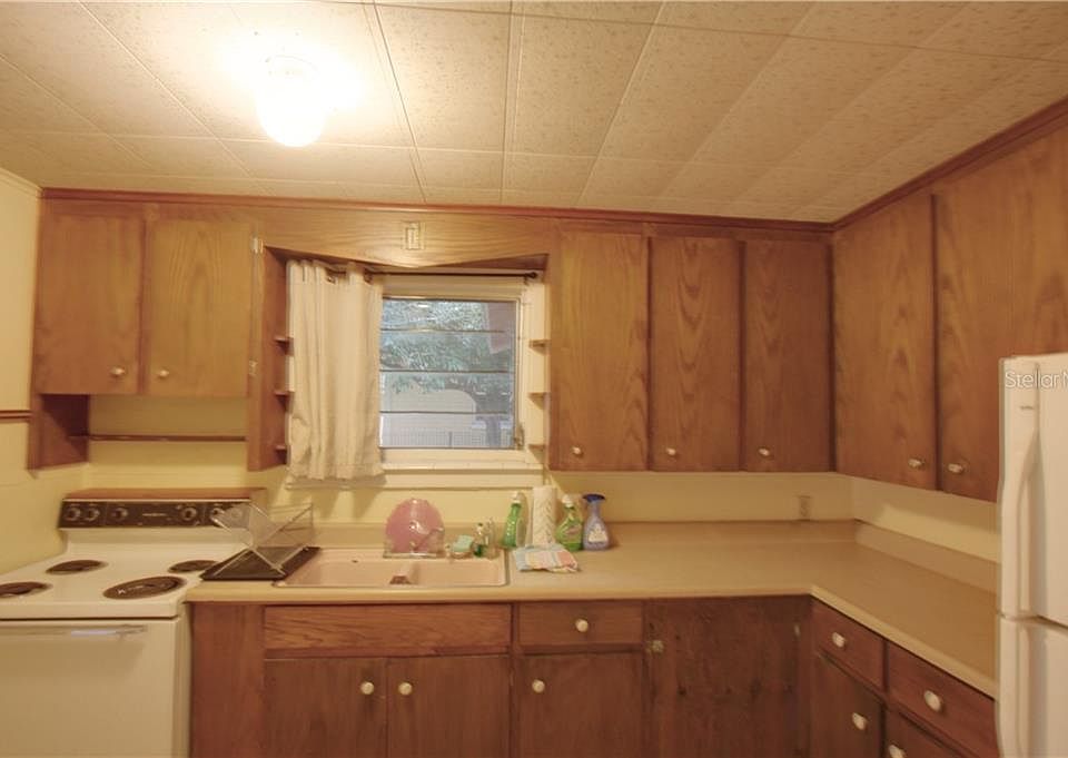 2nd image of 1245 5th St