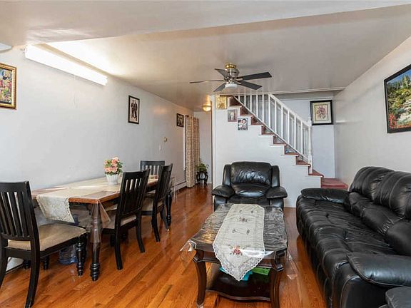 3rd image of 10720 120th St
