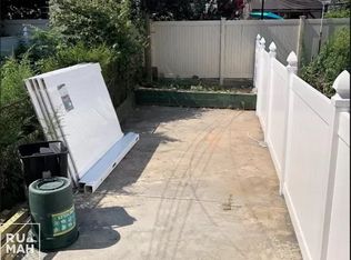 72-30 67th St #Q5, Ridgewood, NY 11385