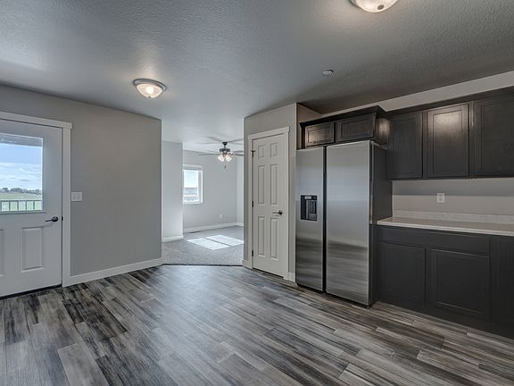 2nd image of 4823 5th St #8