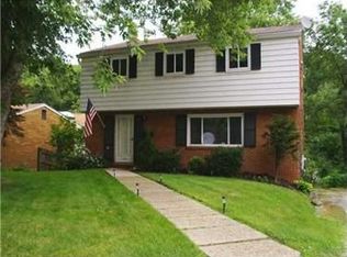 558 Filmore Rd, Pittsburgh, PA 15221