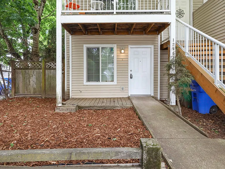 12901 NE Prescott Dr #B — Photo 24