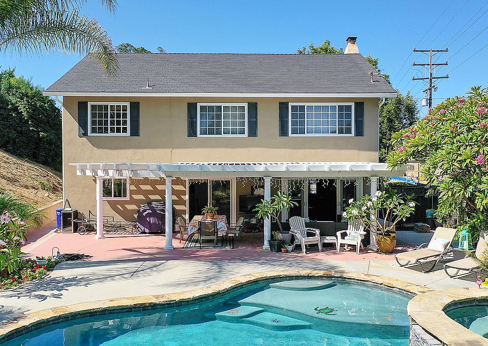 1st image of 27845 Palmeras Pl