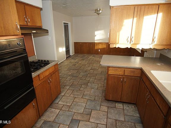 5th image of 5524 Yarmouth Ln