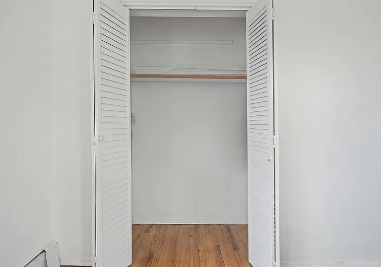 204 Woodcliff Ave #4C — Photo 10