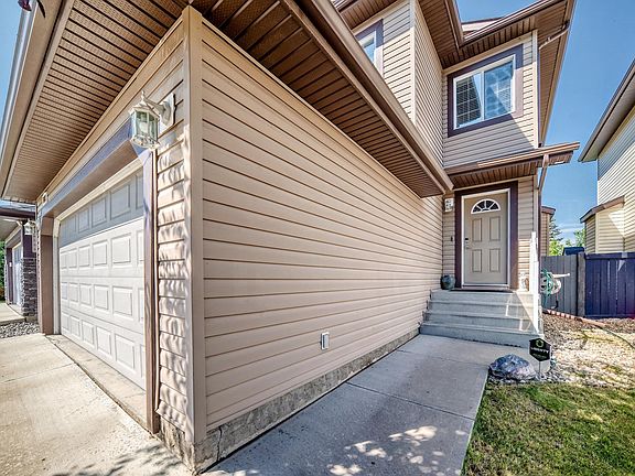 3rd image of 8314 180a Ave NW