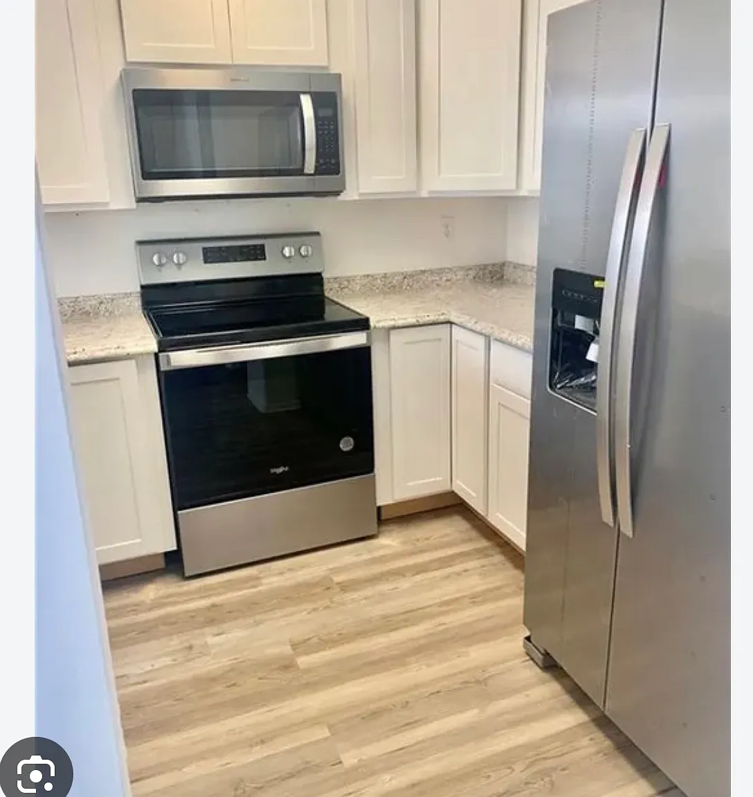 2 bed, 844 sqft, $2,200 — Photo 4