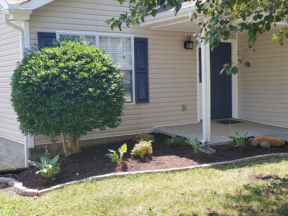 1st image of 1052 Brittany Deanne Ln