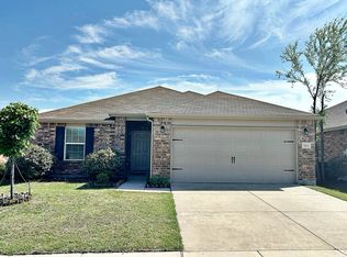 3104 Manuel Creek Dr, Little Elm, TX 75068