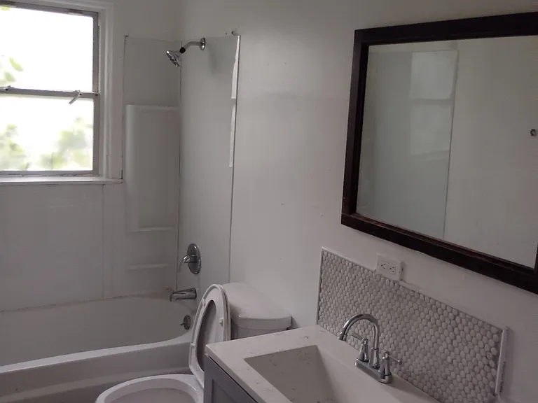 3729 Avondale Ave — Photo 8