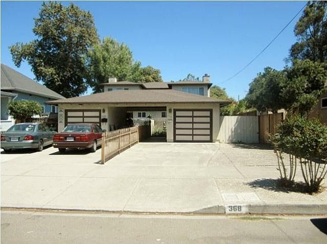 1st image of 368 N 19th St