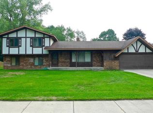 5920 Belmont Ave NE, Belmont, MI 49306