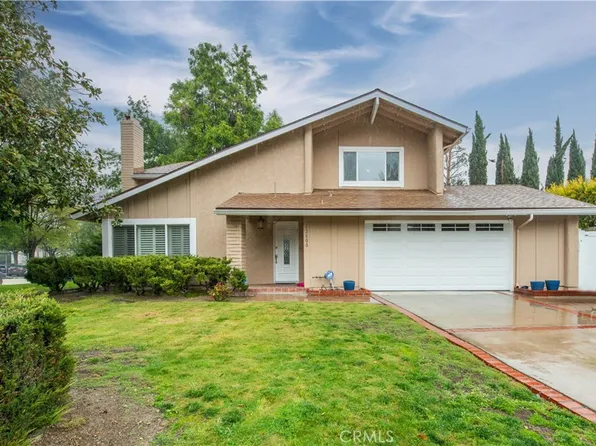 23600 Del Cerro Cir, Canoga Park, CA 91304