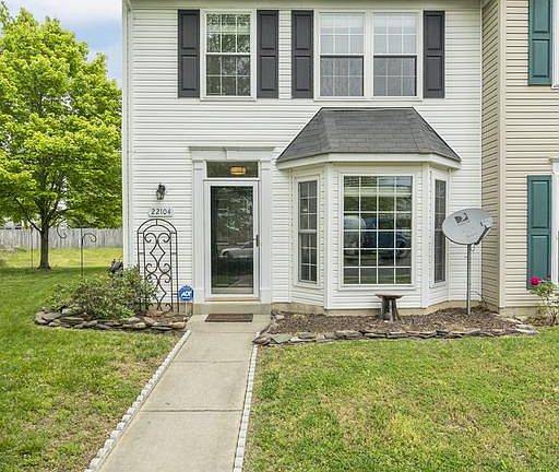 2nd image of 22104 Saint Michaels Cir