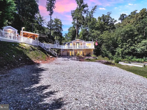 10 S Cold Cabin Rd, Delta, PA 17314