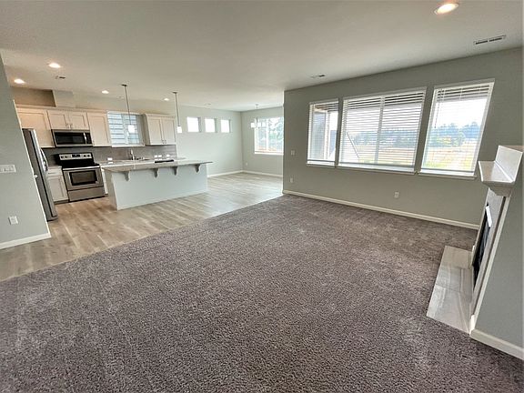 4th image of 20311 19th Ave E