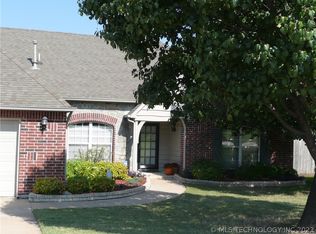 8512 N 100th East Ave, Owasso, OK 74055