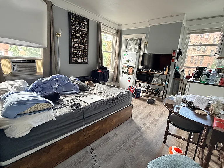 83 Englewood Ave #8 — Photo 13
