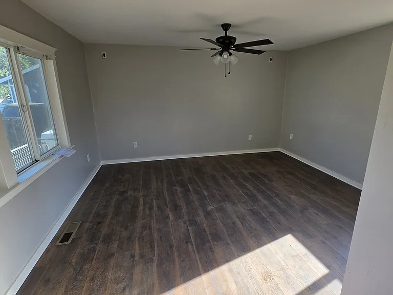 4139 Locust St — Photo 25