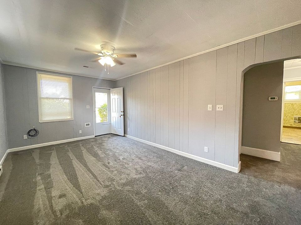 1st image of 313 N 8th Ave