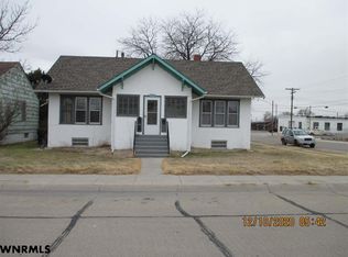 1102 E 14th St, Scottsbluff, NE 69361