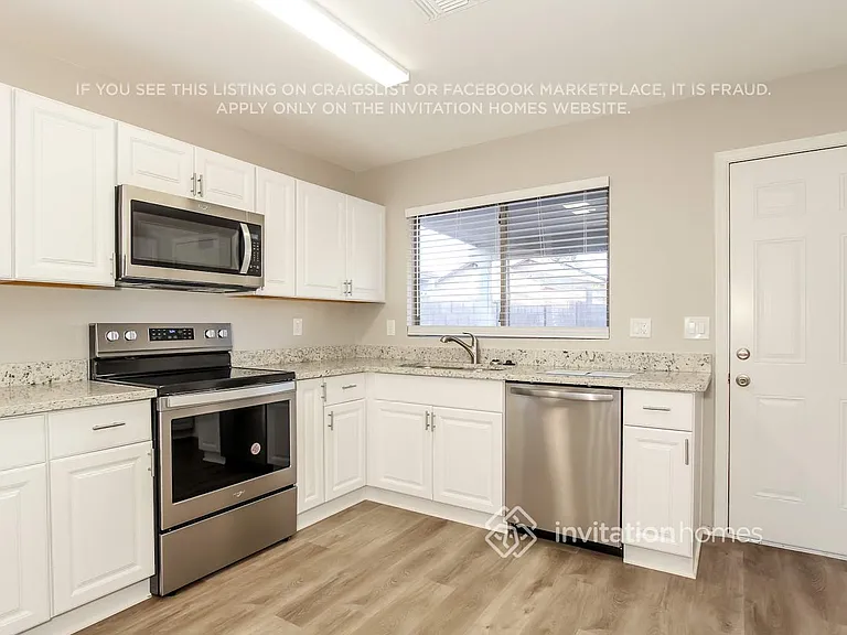 8304 W Baxter Dr — Photo 5