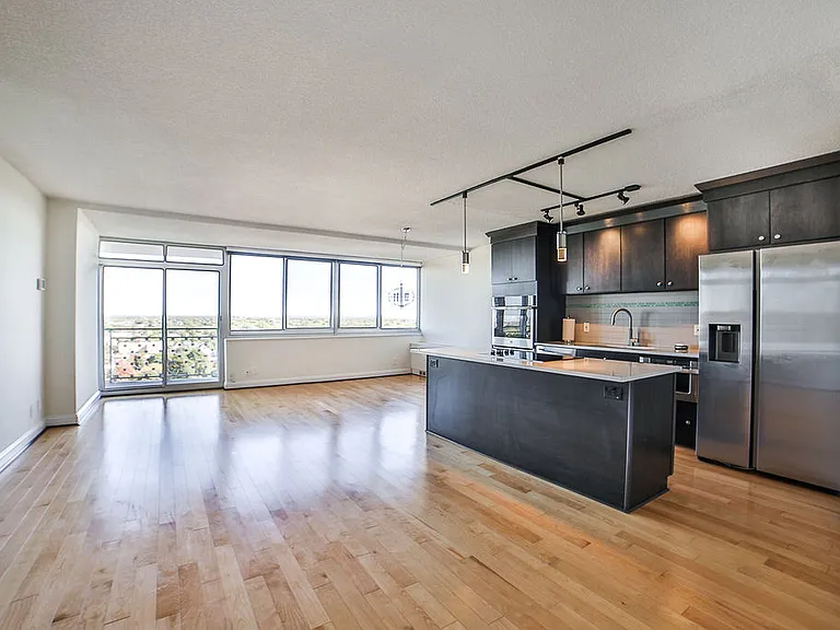1088 Delaware Ave #13B — Photo 8