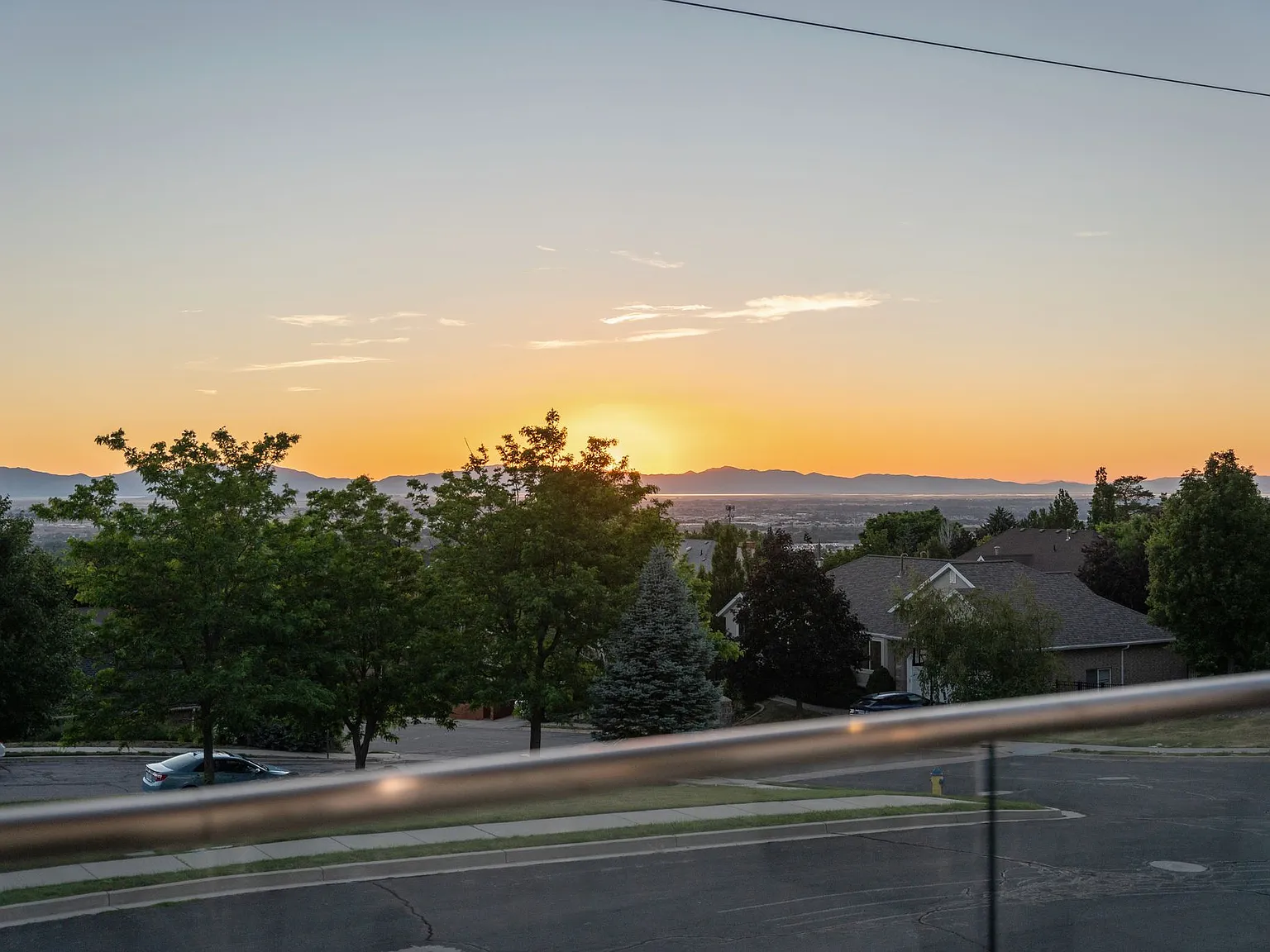 4 bed, 2789 sqft, $4,375 — Photo 3