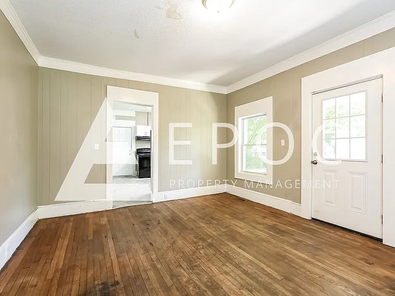 731 S Broad St — Photo 9