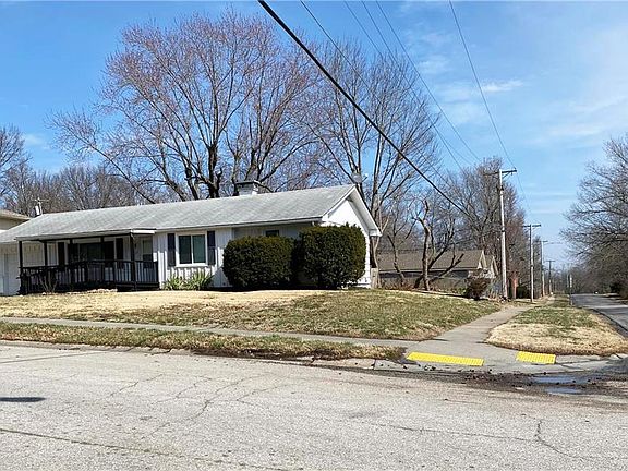 2nd image of 13631 Bennington Ave