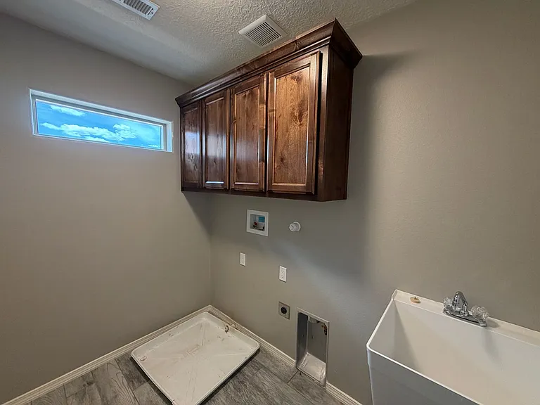 860 Firewheel Loop SW — Photo 28