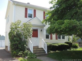 19 Flower St, Wethersfield, CT 06109