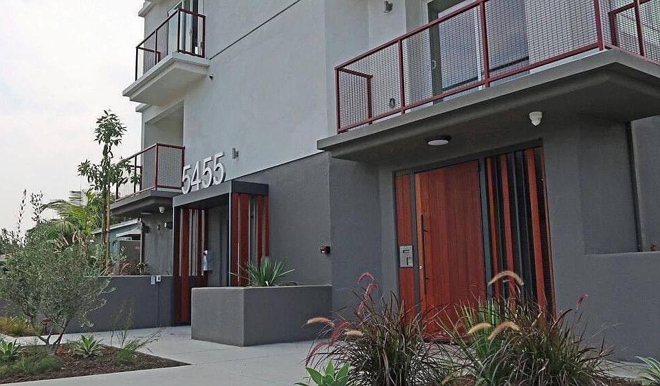 1st image of 5455 Inglewood Blvd APT 1