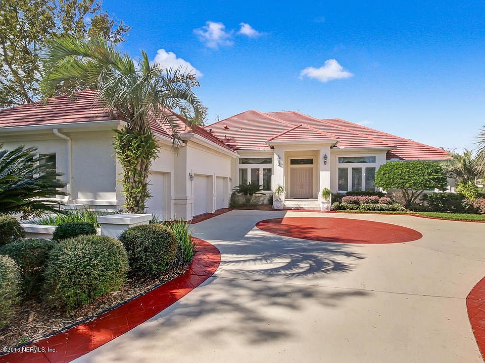 4 Turnberry Pointe Way