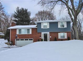 3543 Myrna Dr, Pittsburgh, PA