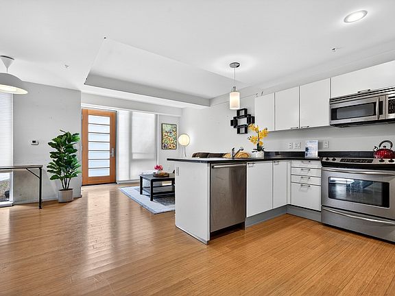 3rd image of 2 Earhart St Unit 134
