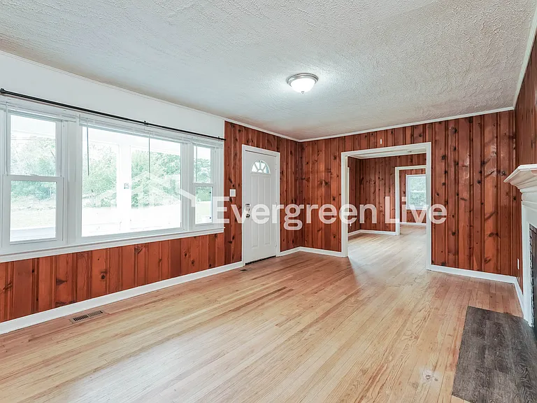 3207 Ware Rd — Photo 5