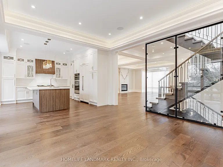 198 Empress Ave — Photo 13
