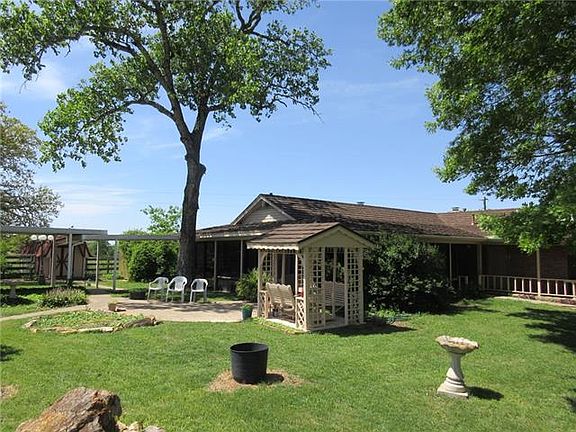 5th image of 332 County Road 232