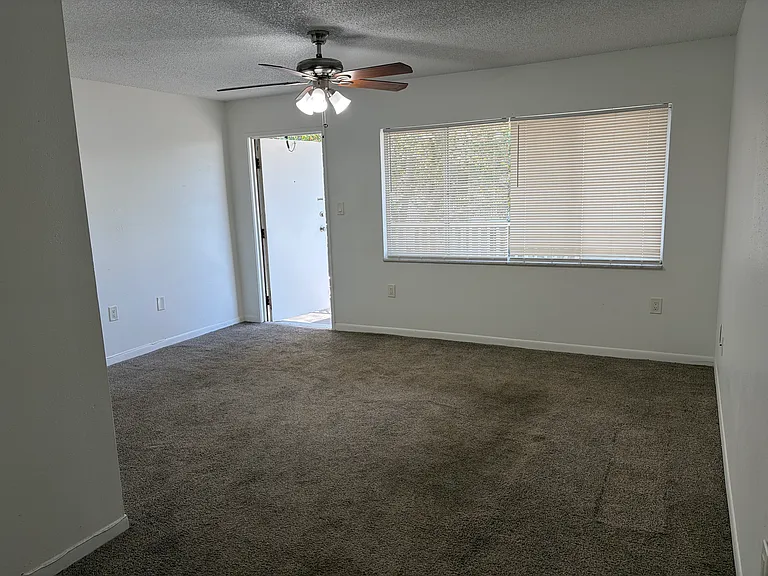 334 48th Ave N #231 — Photo 8