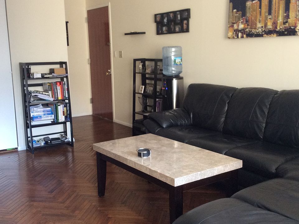 1st image of 216-218 E 47th St #19B