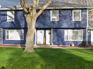 61 W Anchor Rd #61, Oswego, IL 60543