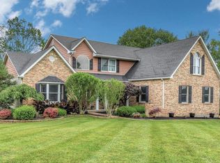 2314 Spyglass Summit Ct, High Ridge, MO 63049