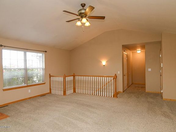4th image of 1742 Morgan Ct