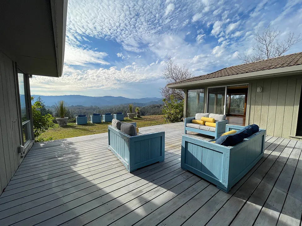24401 Rich Ranch Rd