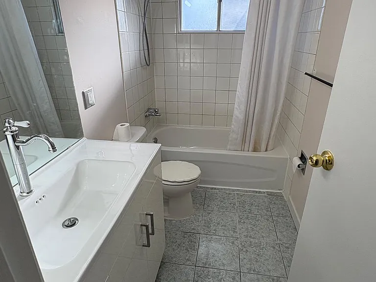 4719 Memorial Dr E #4719 — Photo 6