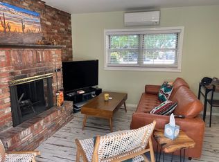 115 Camino De Las Crucitas #B, Santa Fe, NM 87501