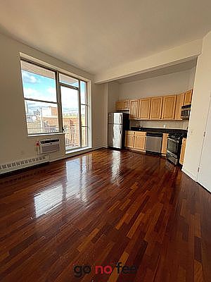 4th image of 191 Saint Nicholas Ave APT 7A