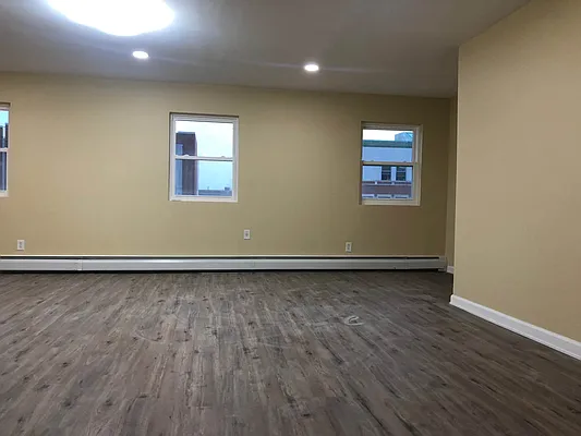 Rented by Brooklyn Dwellers Management LLC | media 8